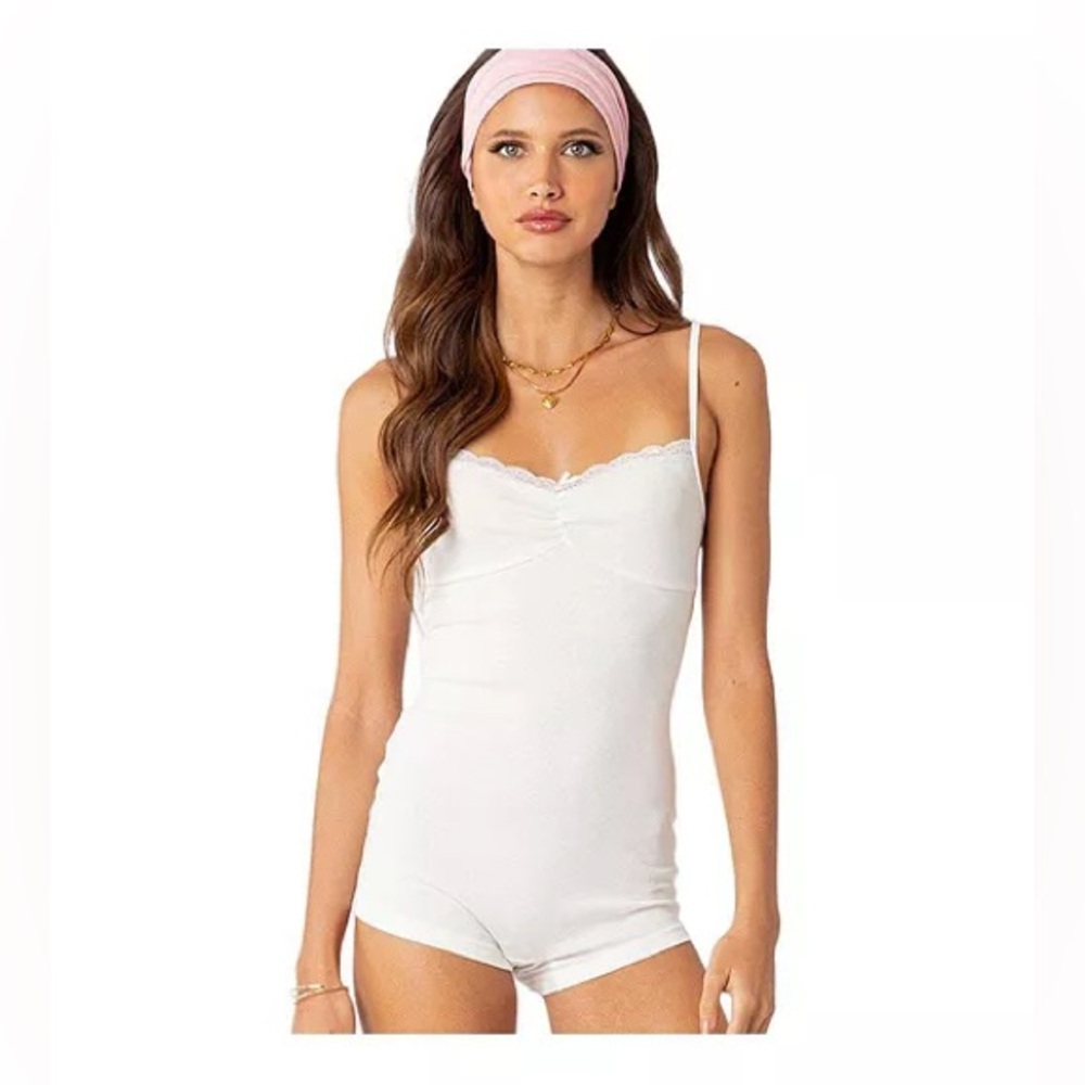 Edikted Karla Ruched Open Back Romper